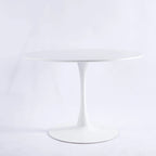 31.5Tulip Table Mid-century Dining Table for 2-4 people With Round Mdf Table Top, Pedestal Dining Table, Leisure Coffee Table