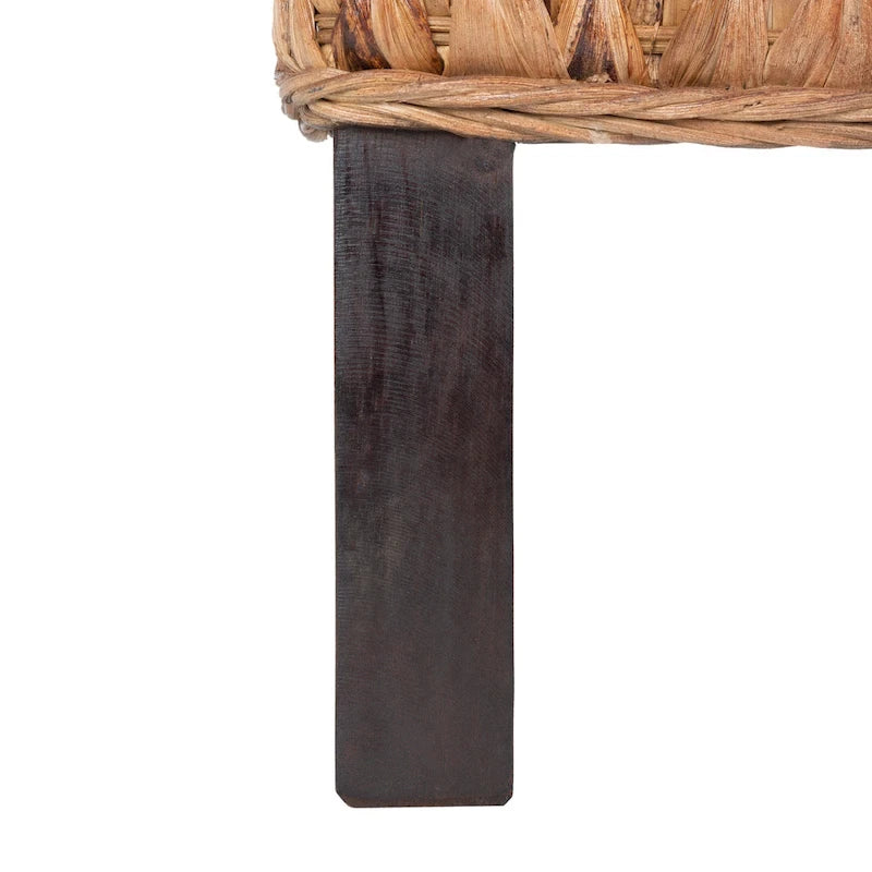 SAFAVIEH Regine Coastal Rattan Bed