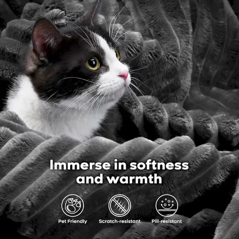 OVIOS Long Plush Deep Seat Indoor Sofa With Ottoman